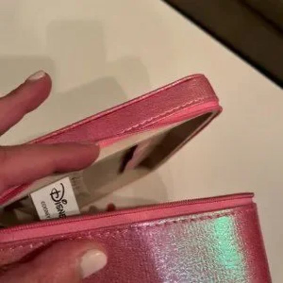 Pink Jewelry Box with Zipper Closure  -Minnie Mouse Themed ‎ (new) (w/a/x) - Picture 5 of 10